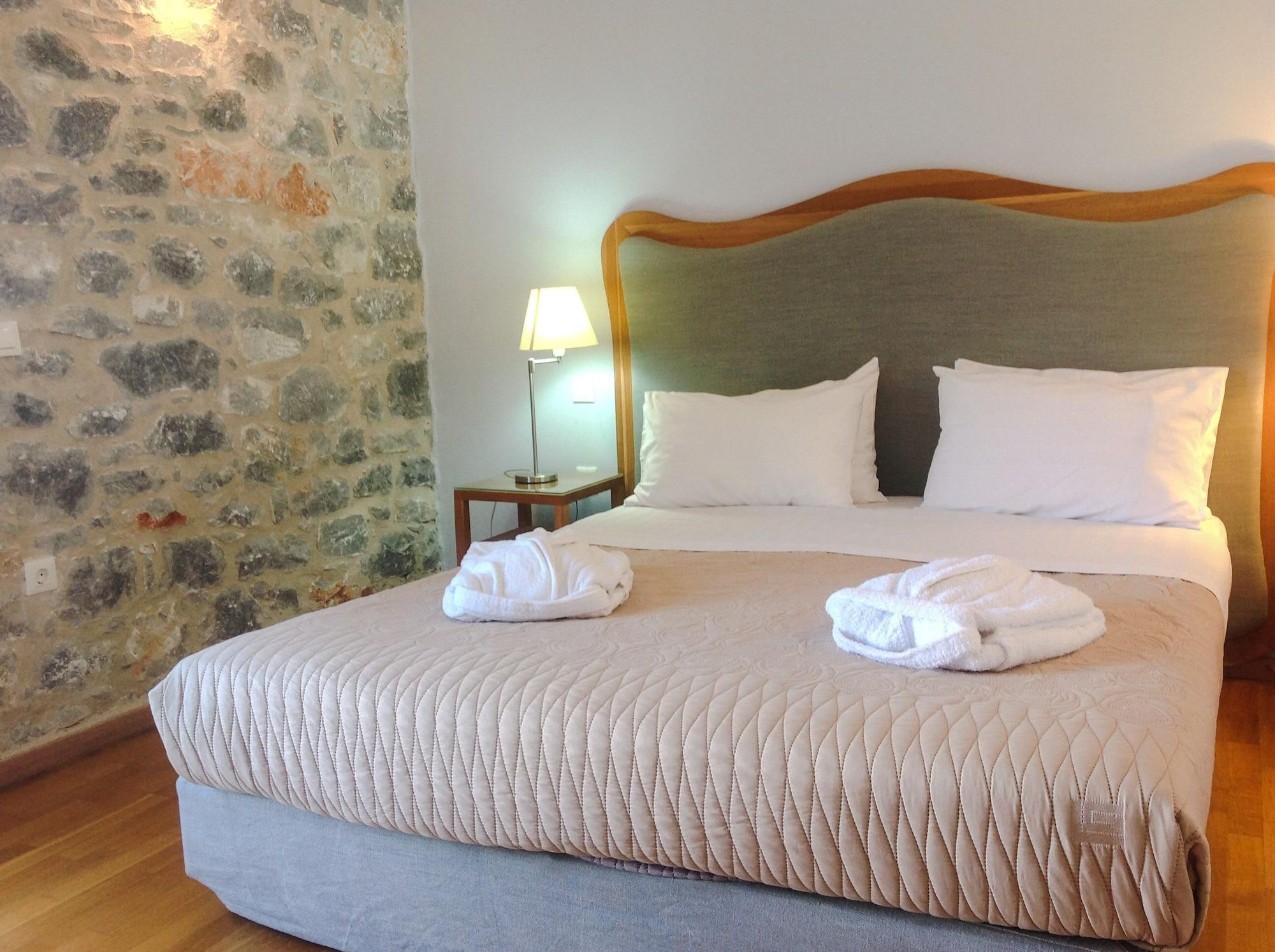 Hotel Thirides 4*