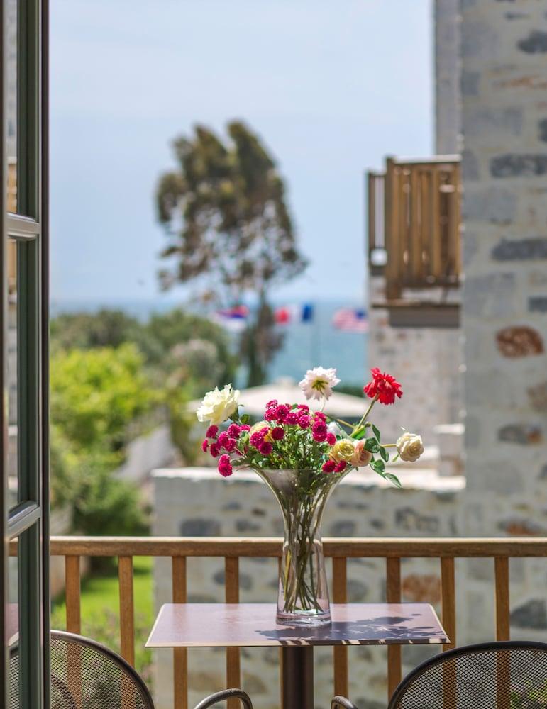 Thirides Hotel 4*